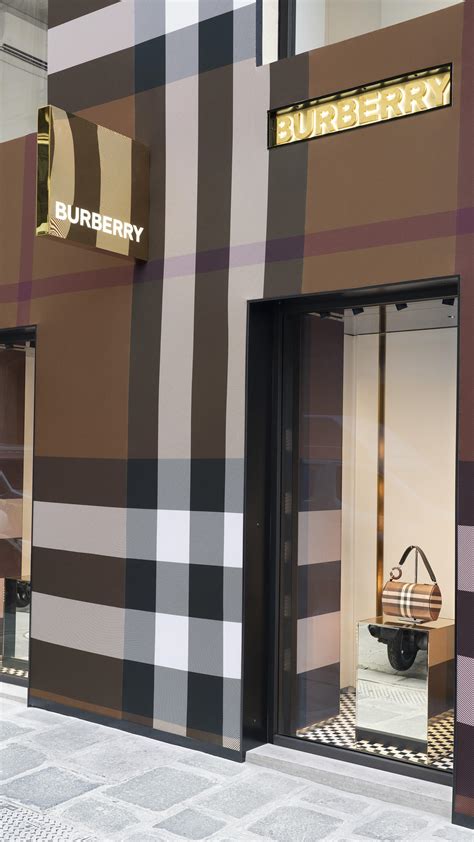 burberry price in paris|Burberry online website.